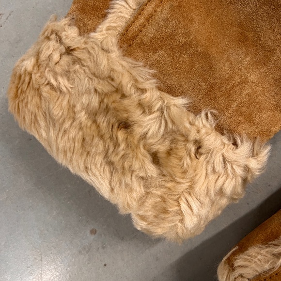 Beautiful Wilson LEATHER Suede Jacket with Fur details! Real Leather - Picture 4 of 8